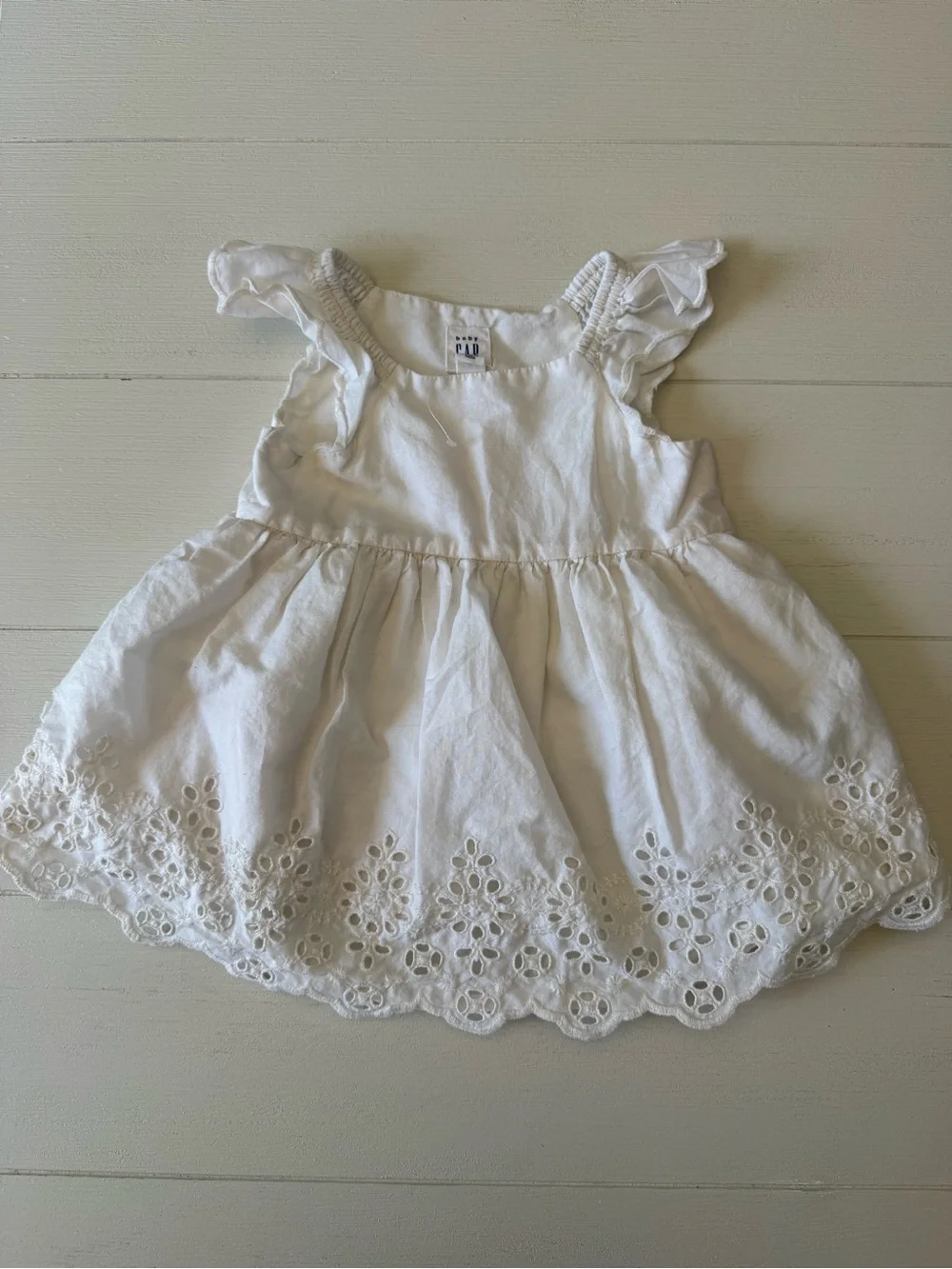 Baby GAP 3–6M Off-White Eyelet Dress